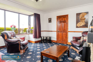 Living Room- click for photo gallery